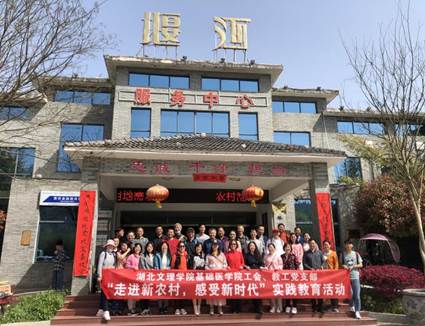 说明: fcf22e739ef7374f2b87050e8c3e984